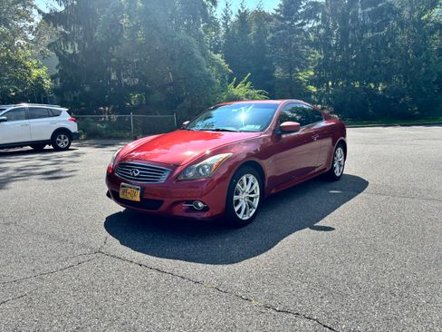 Used 2014 INFINITI Q60 AWD Coupe w/ Premium Package image 4