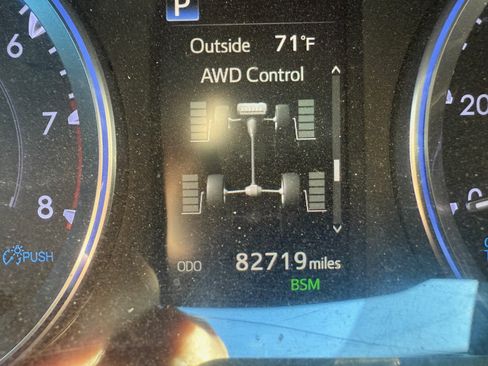 Used 2019 Toyota Highlander SE image 11