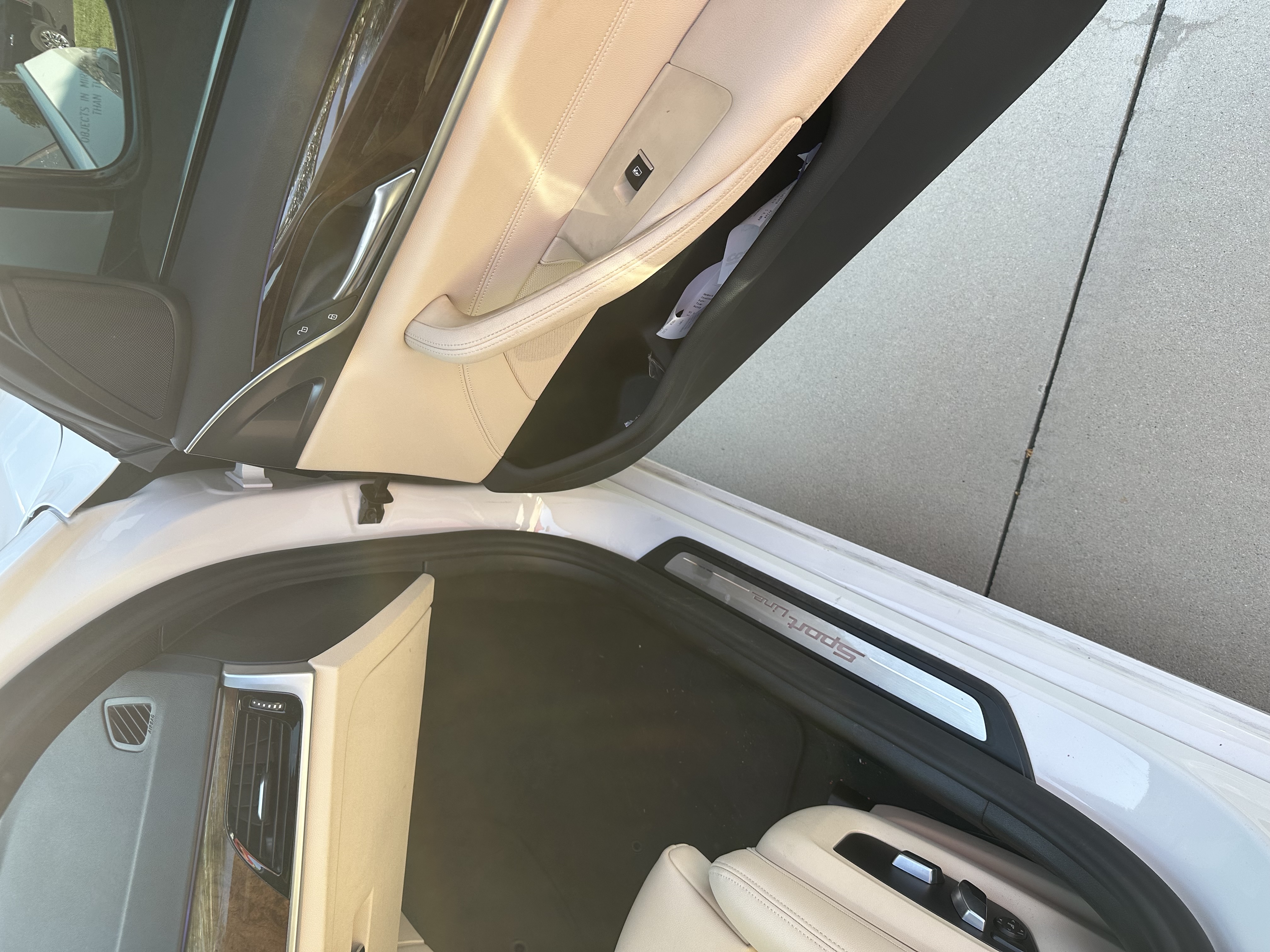 Used 2020 BMW 530i w/ Convenience Package RWD image 5