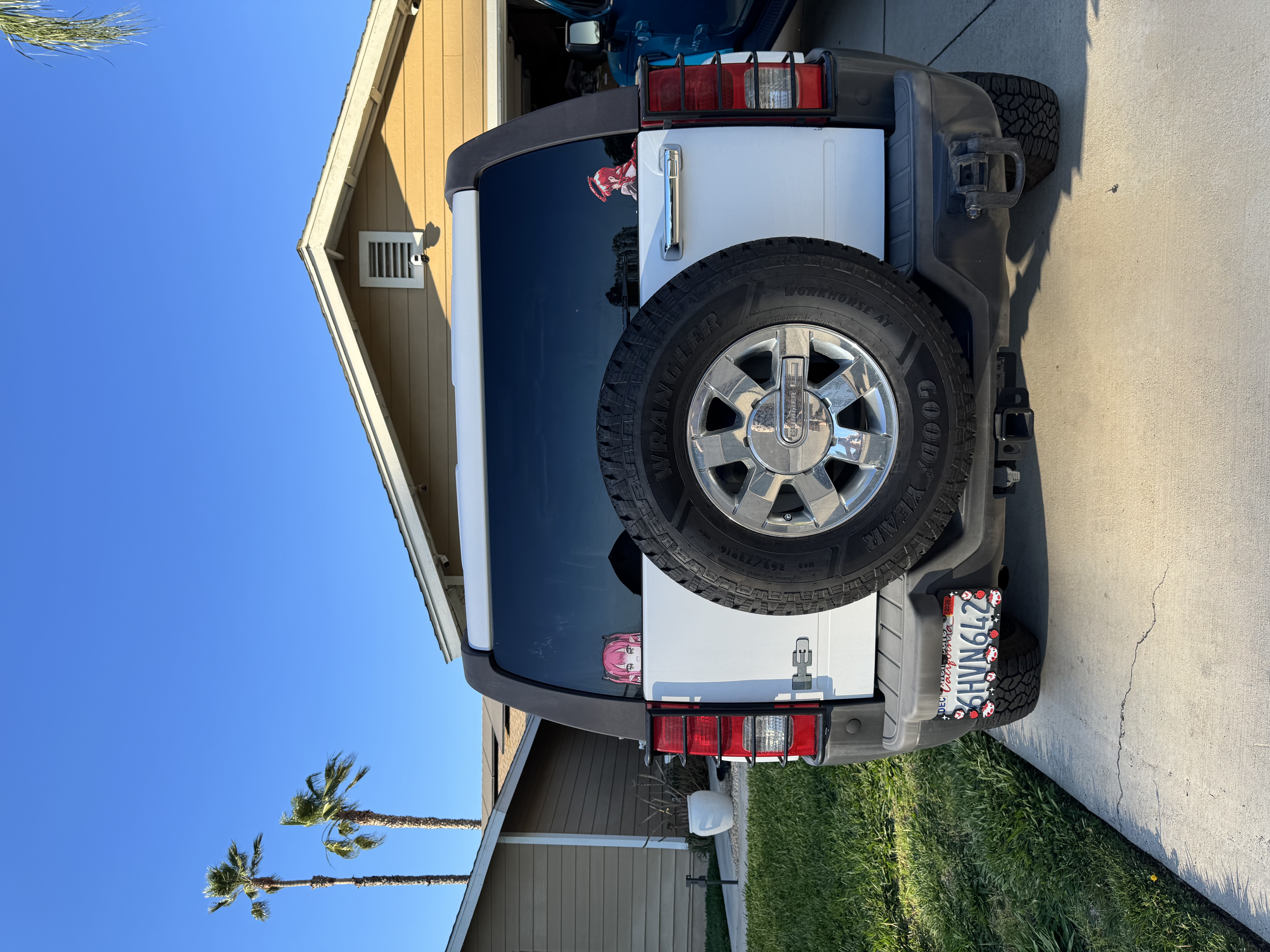 Used 2007 HUMMER H3 AWD/4WD image 8