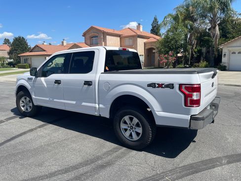 Used 2018 Ford F150 XLT AWD/4WD image 4