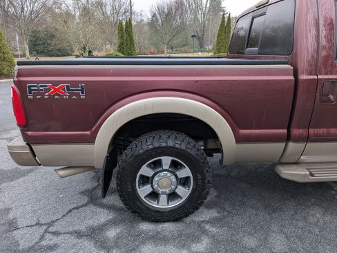 Used 2011 Ford F250 King Ranch w/ FX4 Off Road Pkg image 10