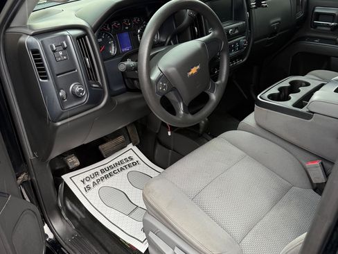Used 2018 Chevrolet Silverado 3500 W/T AWD/4WD image 6
