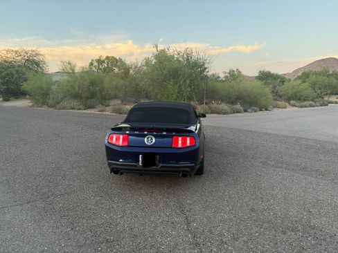 Used 2012 Ford Mustang Shelby GT500 w/ SVT Performance Pkg RWD image 17