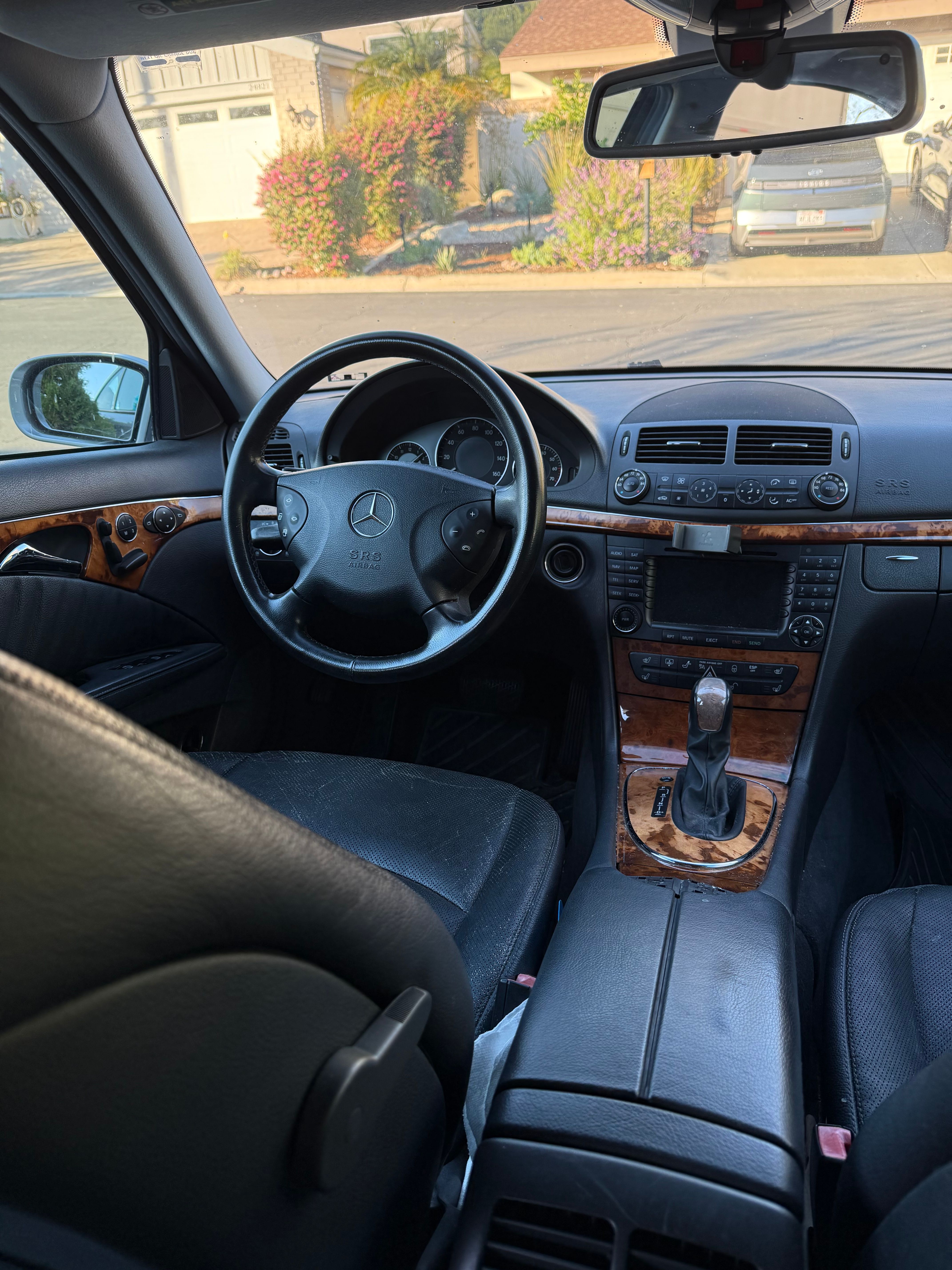 Used 2005 Mercedes-Benz E 320 4MATIC Sedan image 11