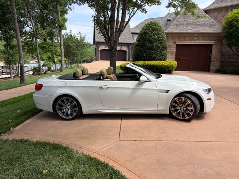 Used 2008 BMW M3 Convertible RWD image 29