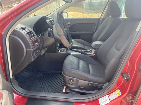 Used 2010 Ford Fusion SE image 9