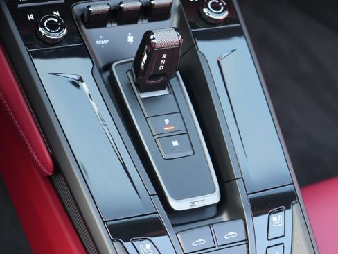 Used 2025 Porsche 911 Targa 4 GTS image 30