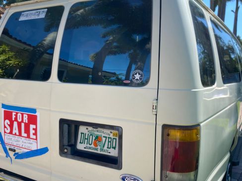 Used 1994 Ford E-350 and Econoline 350 Club Wagon image 6