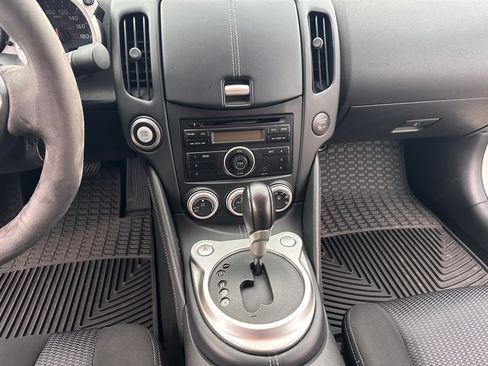 Used 2013 Nissan 370Z Touring w/ Sport Pkg image 30