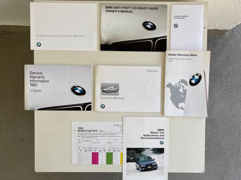 Used 1995 BMW 318ti Hatchback RWD image 27