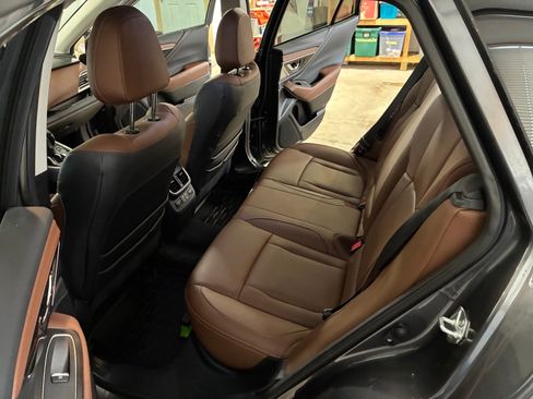 Used 2024 Subaru Outback Touring XT image 10