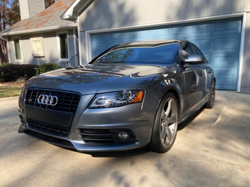 Used 2012 Audi S4 Prestige w/ Prestige Pkg image 2