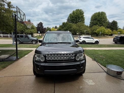Used 2013 Land Rover LR4 HSE LUX AWD/4WD image 1