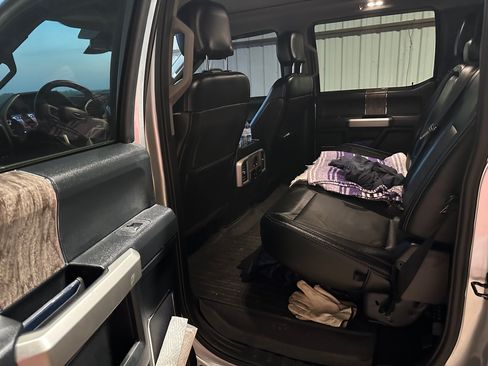 Used 2019 Ford F250 Lariat w/ Lariat Ultimate Package AWD/4WD image 15