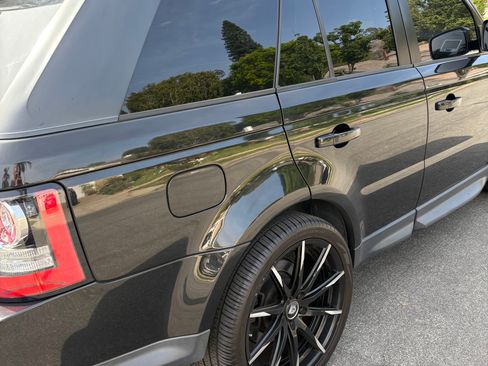 Used 2013 Land Rover Range Rover Sport HSE LUX image 24