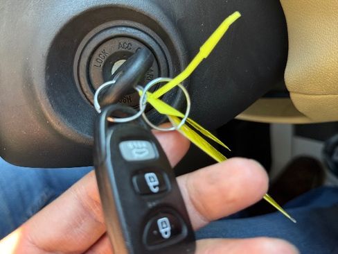 Used 2013 Hyundai Elantra GLS image 15