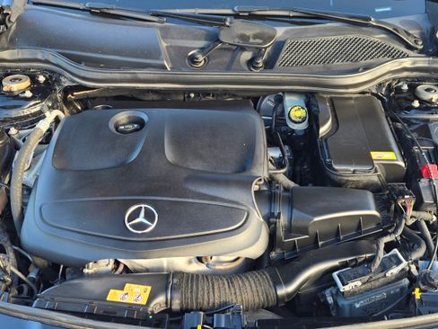 Used 2015 Mercedes-Benz CLA 250 4MATIC image 17