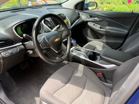 Used 2019 Chevrolet Volt LT w/ LT Driver Confidence Package FWD image 19