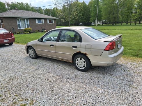Used 2001 Honda Civic LX image 2