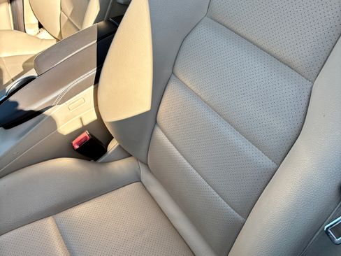 Used 2013 Mercedes-Benz GLK 350 2WD image 16