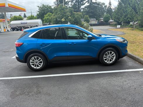 Used 2021 Ford Escape SE AWD/4WD image 5