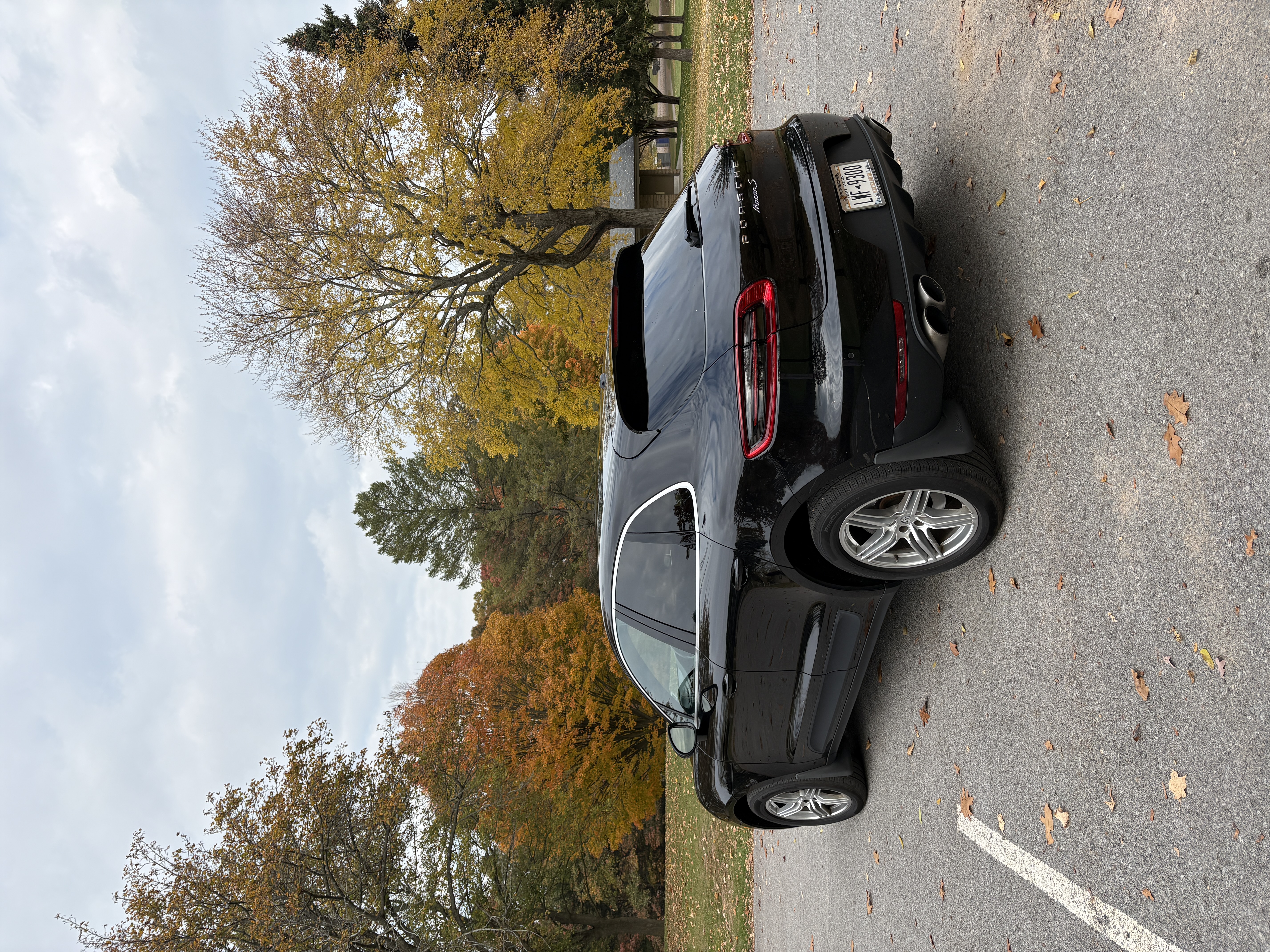 Used 2016 Porsche Macan S AWD/4WD image 2