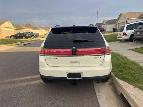 Used 2007 Lincoln MKX 2WD image 4