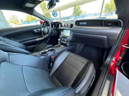 Used 2018 Ford Mustang Premium w/ Ecoboost Performance Package image 6
