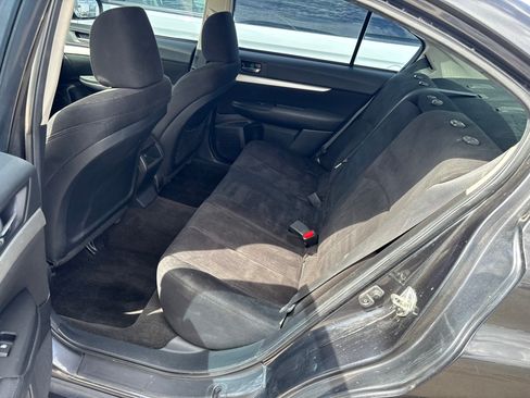 Used 2013 Subaru Legacy 2.5i Premium w/ All-Weather Pkg AWD/4WD image 11