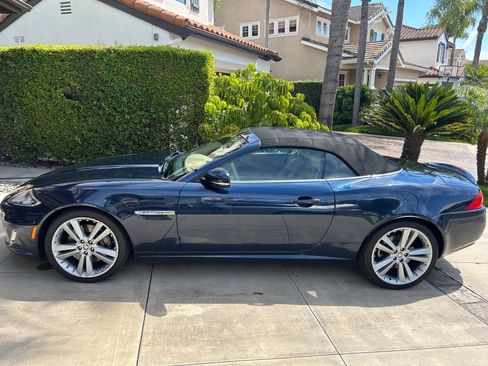 Used 2013 Jaguar XK Convertible image 2