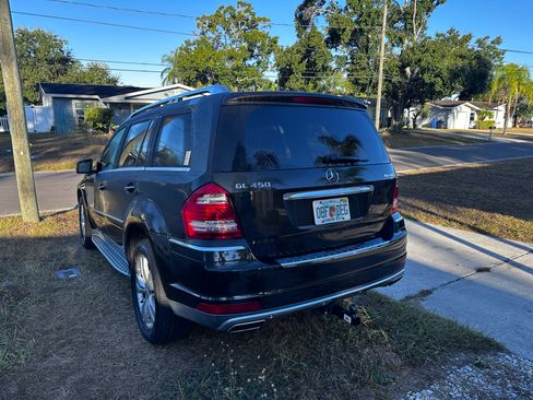 Used 2011 Mercedes-Benz GL 450 4MATIC image 6