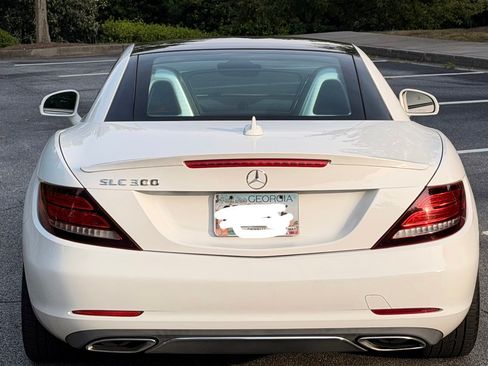 Used 2017 Mercedes-Benz SLC 300 image 11