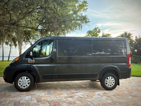 Used 2022 RAM ProMaster 1500 w/ Premium R/V Group FWD image 5