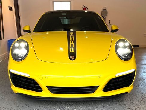 Used 2018 Porsche 911 Carrera image 31