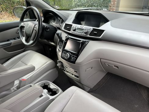 Used 2014 Honda Odyssey EX-L image 6