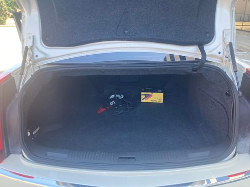 Used 2011 Cadillac CTS Luxury RWD image 19