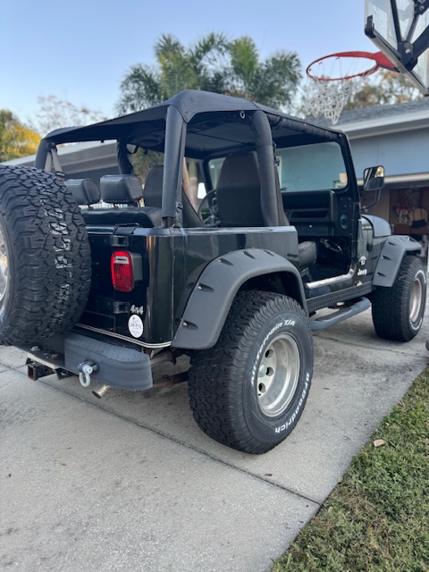 Used 1993 Jeep Wrangler 4WD image 11