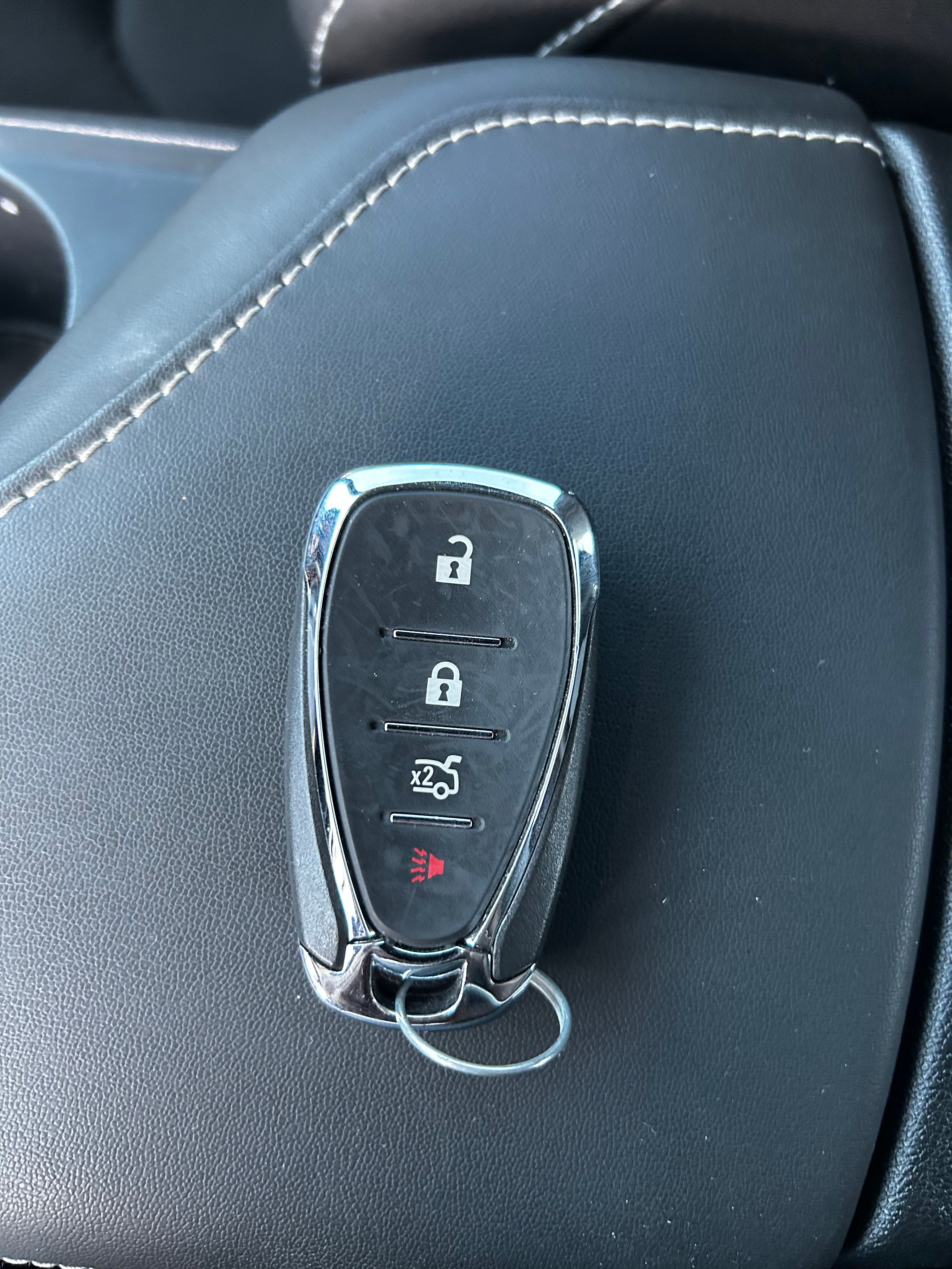 Used 2022 Chevrolet Camaro SS RWD image 17
