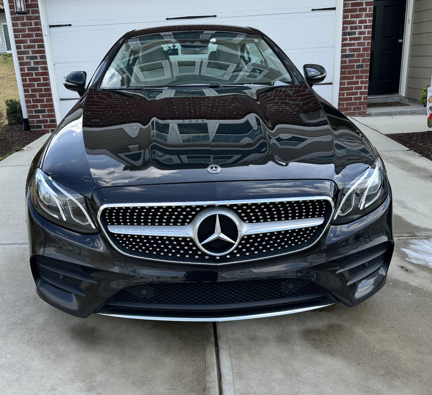 Used 2018 Mercedes-Benz E 400 4MATIC Coupe image 1