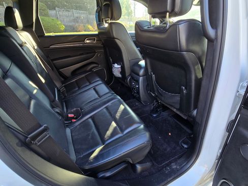 Used 2018 Jeep Grand Cherokee High Altitude image 5