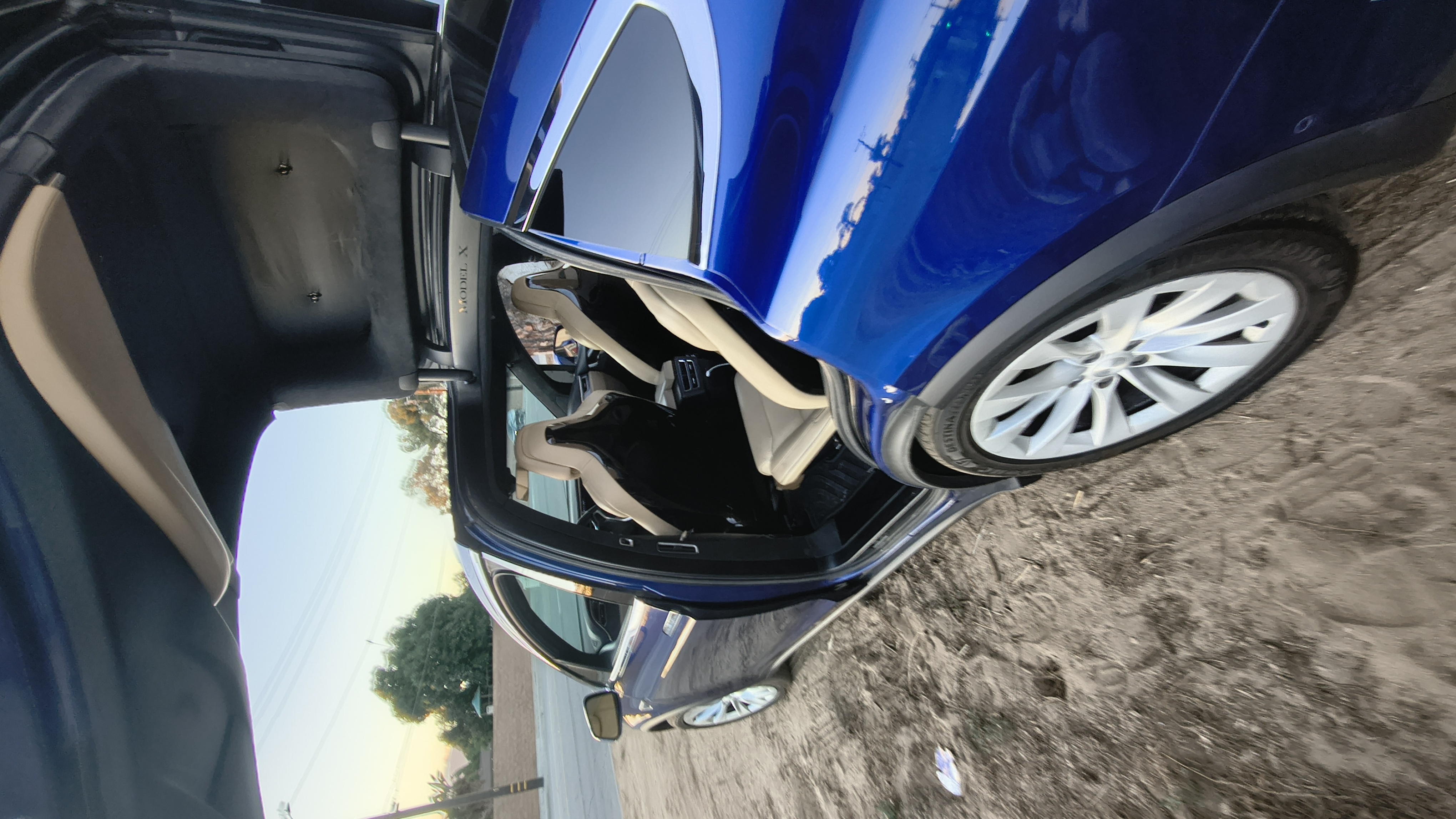 Used 2016 Tesla Model X 90D AWD/4WD image 6