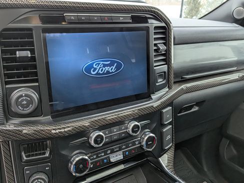 Used 2024 Ford F150 Lariat w/ Equipment Group 502A High image 16