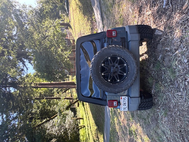 Used 2014 Jeep Wrangler Sport w/ Connectivity Group AWD/4WD image 5