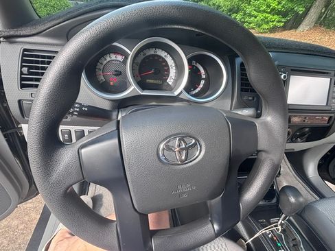 Used 2014 Toyota Tacoma PreRunner RWD image 14