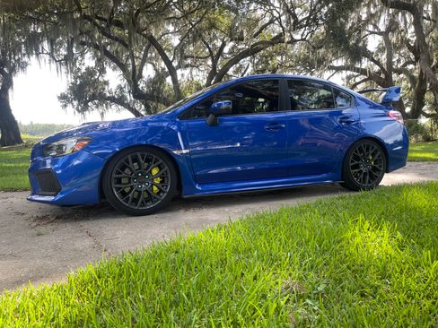 Used 2019 Subaru WRX STI image 5