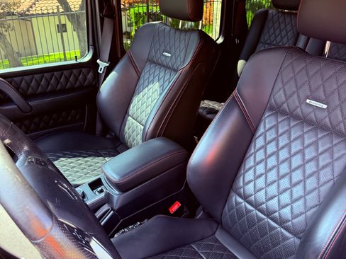 Used 2017 Mercedes-Benz G 63 AMG 4MATIC image 9