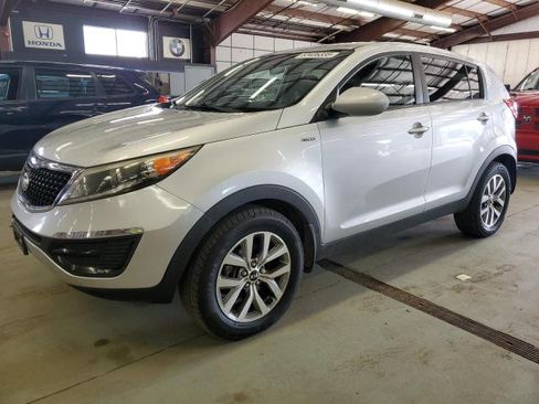 Used 2016 Kia Sportage LX image 1