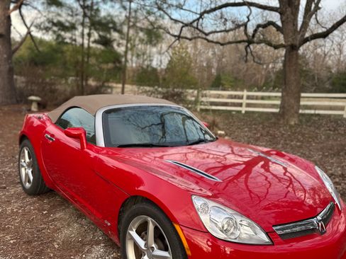 Used 2008 Saturn Sky w/ Premium Trim Package image 1