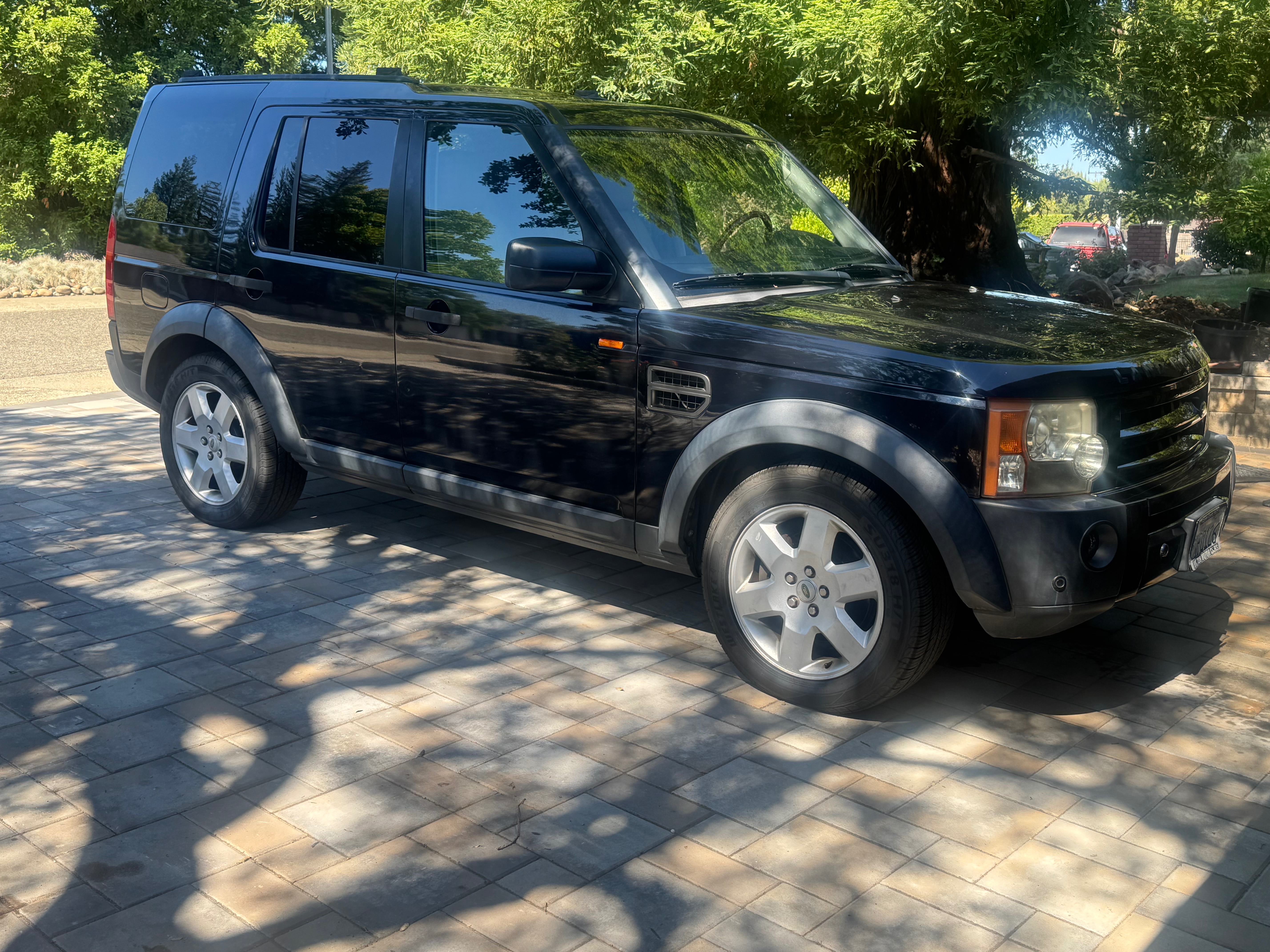 Used 2006 Land Rover LR3 HSE AWD/4WD image 2